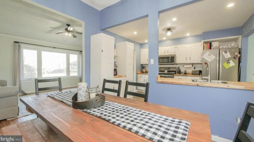 23 Lauderdale Rd, West Deptford NJ 08096-3938 exterior