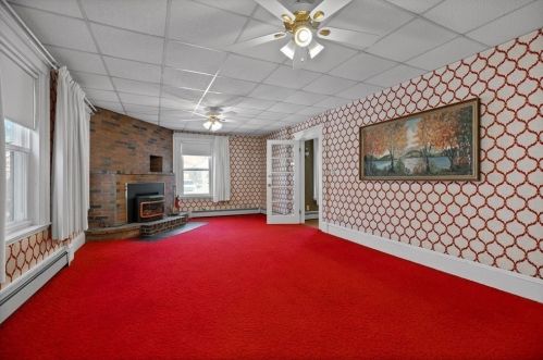 665 Broad St, Weymouth MA 02188-1712 exterior