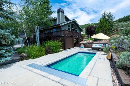 8772 Daybreaker Dr, Park City UT 84098-5881 exterior