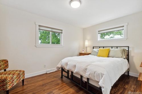 1004 Stanford Pl, Englewood CO 80111-1220 exterior