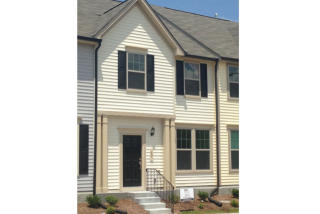 62 Holly Berry Ln, Durham NC  27703-2944 exterior