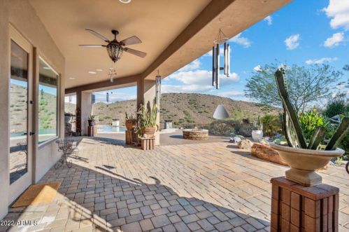 33807 4 Dr, Phoenix AZ 85045-0464 exterior