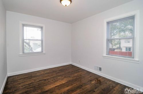 25 Fillmore Ave, Carteret NJ  07008-2238 exterior