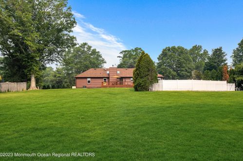 1120 Sycamore Ave, Tinton Falls NJ 07724-3237 exterior