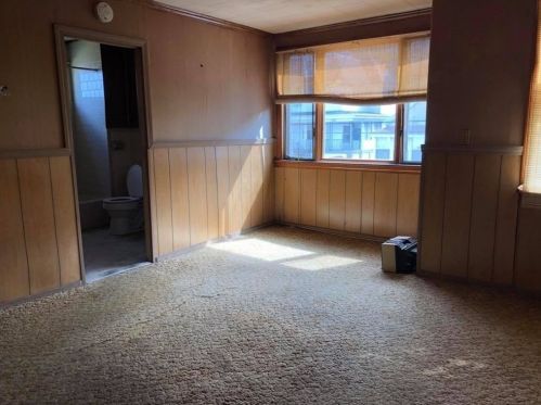 480 Belmont St, Fall River MA 02720-3801 exterior