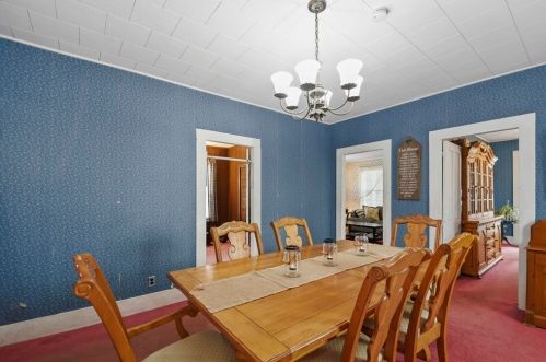 90 Mechanic St, Barre MA exterior