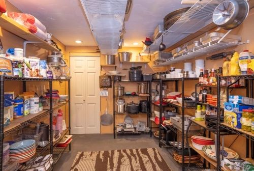 19 Over Jordan Rd, Wareham MA 02571-2414 exterior