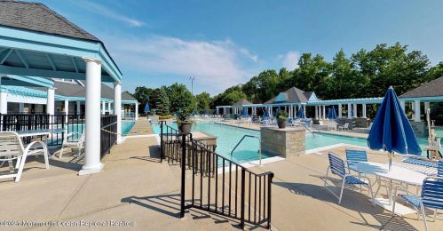 11 Manchester Ct, Jackson Twp NJ 08527-3972 exterior