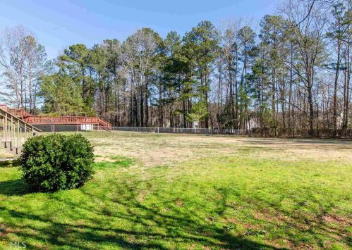 464 Walnut Crk Dr, Stockbridge GA 30281 exterior