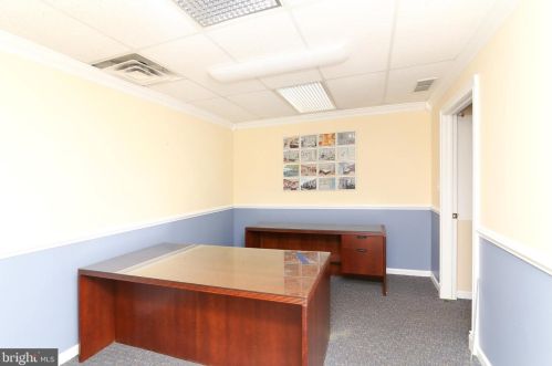 665 Broad St, West Deptford NJ 08096-1055 exterior