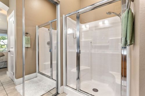 8035 Treeview Ct, Anaheim CA 92808-1553 exterior