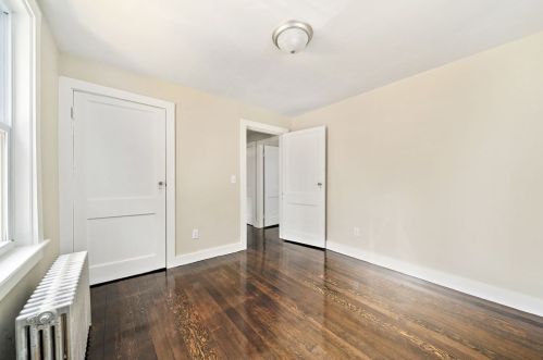 210 Hart St, Taunton MA  02780-6945 exterior