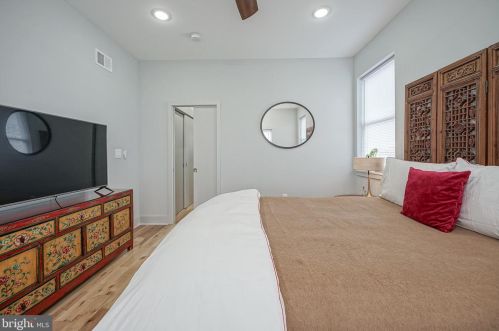 1614 16 St, Philadelphia PA 19121-3202 exterior