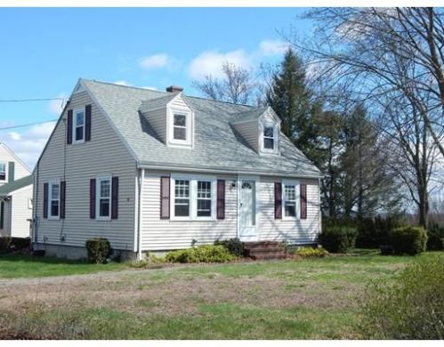 18 Mount Auburn St, Lawrence, MA 01843-2437