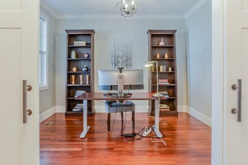 330 Rdg St, Arlington MA 02474-1719 exterior