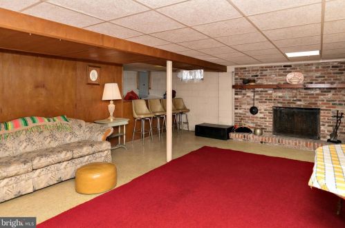 5 Cambridge Ave, Erial NJ 08081-1229 exterior