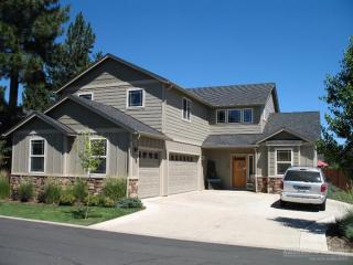 1600 Carson Ave, Black Butte Ranch, OR 97759-3119