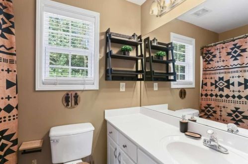 729 Whitfield Ct, Stockbridge GA 30281-1492 exterior