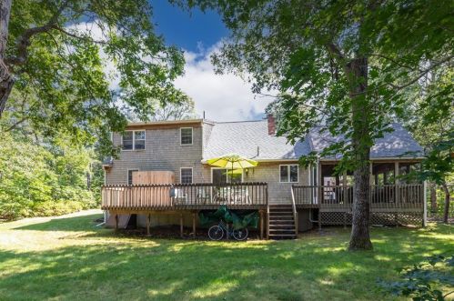 75 Candlewood Dr, Eastham, MA 02642-2283