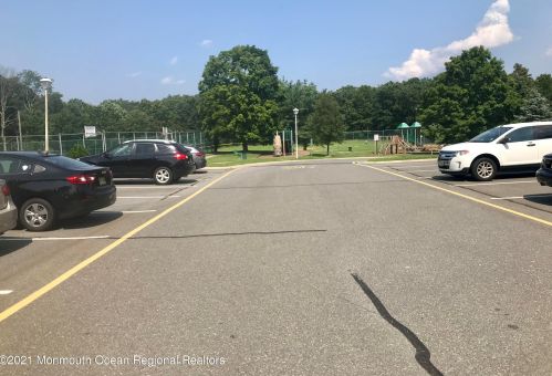 408 Wildflower Ct, Jackson Twp NJ  08527-4175 exterior