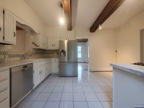 232 Madison Ave, Cresskill NJ  07626-1308 exterior