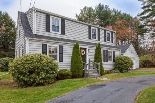 5 Williams Rd, Topsfield MA  01983-1626 exterior