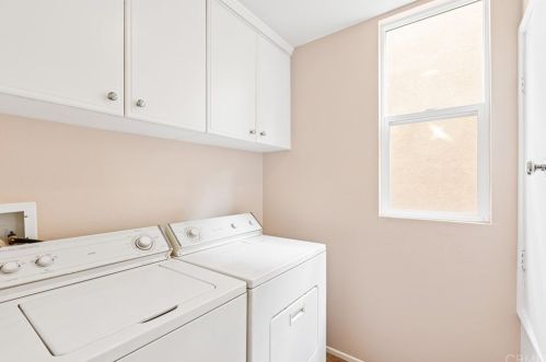 2 Ladypalm, Irvine CA 92618-4078 exterior