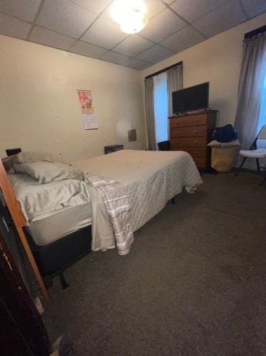 47 Acton St, Worcester MA 01604-4828 exterior