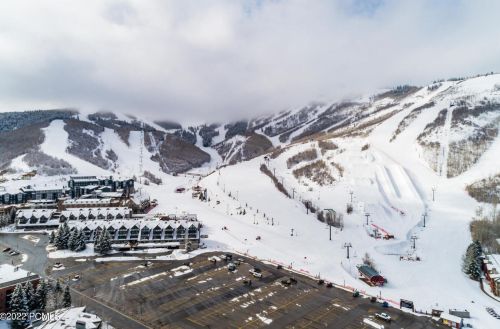 1402 Empire Ave, Park City UT  84060-5112 exterior