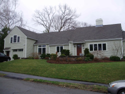 32 Puritan Rd, Newton, MA 02461-1022