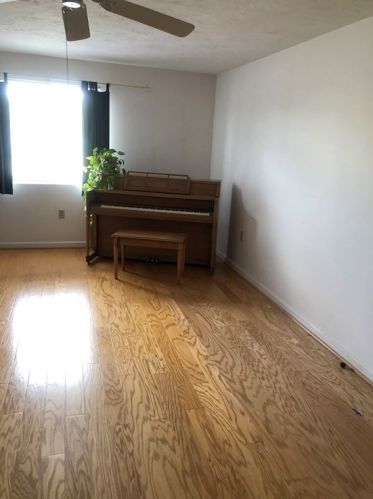 64 Willard St, Quincy, MA 02169-1282