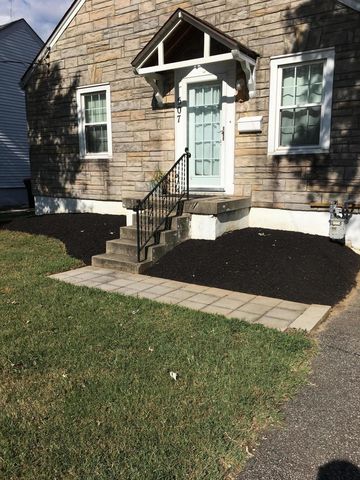 507 38 St, Louisville KY  40211-2814 exterior