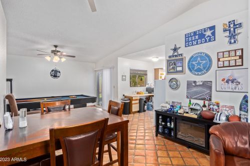 1444 Carson Rd, Phoenix AZ  85041-6711 exterior