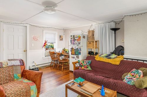 75 Cherry St, Plymouth MA 02360-4467 exterior