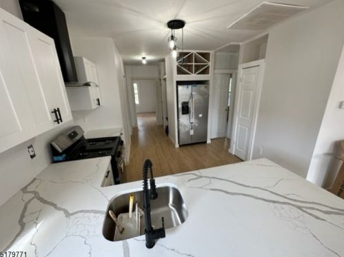 20 Campbell Ave, Belleville NJ 07109-2362 exterior