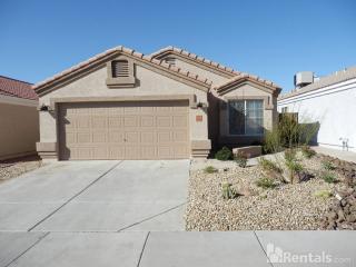 3038 Blackhawk Dr, Phoenix AZ  85050-4707 exterior