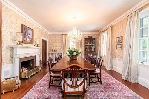 15 Mansion Dr, Topsfield MA 01983-1109 exterior