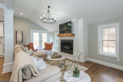 131 Combs Hollow Rd, Dover NJ  07869-3504 exterior