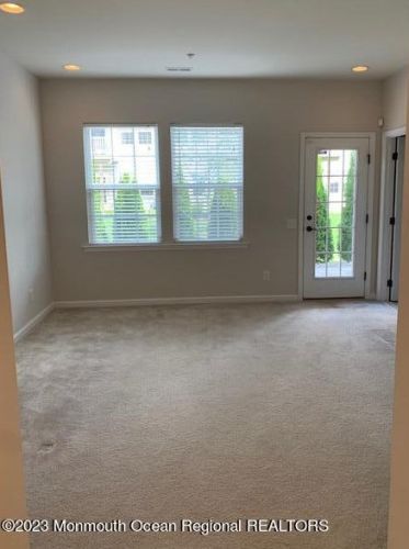 105 Waypoint Dr, Tinton Falls NJ  07724-2185 exterior