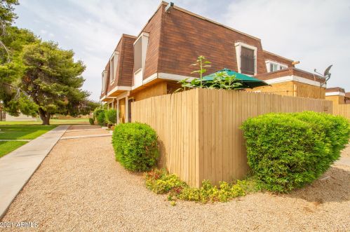 3421 Echo Ln, Phoenix, AZ 85051-5969