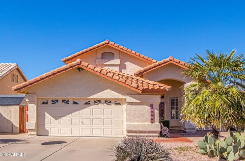 18820 35th Way, Phoenix AZ  85050-2634 exterior