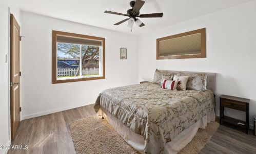 2152 Clarendon Ave, Phoenix AZ 85033-4120 exterior