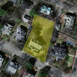 17 Berwick Rd, Newton MA  02459-2122 aerial view