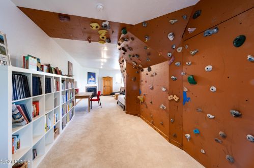 8772 Daybreaker Dr, Park City UT 84098-5881 exterior