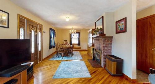 20 Glendale St, Worcester MA 01602-2841 exterior