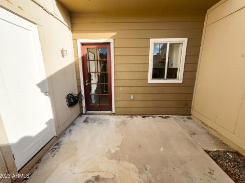 18615 34th Ave, Phoenix AZ  85027-4867 exterior