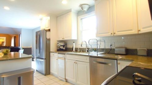 14 Hickory Ln, Ipswich MA  01938-1080 exterior