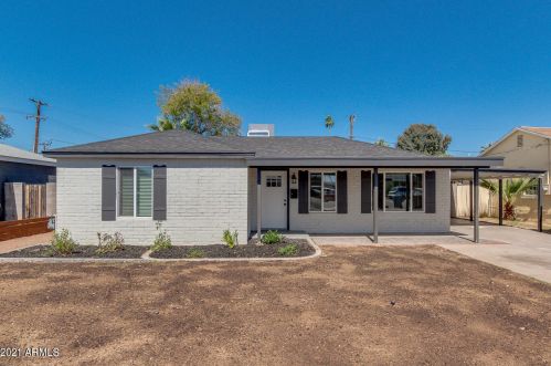 552 1st St, Mesa, AZ 85201-6434