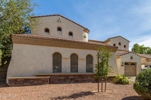 615 Beautiful Ln, Phoenix, AZ 85041-8050