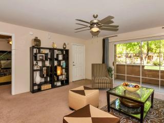 3033 Thunderbird Rd, Phoenix AZ  85032-5681 exterior